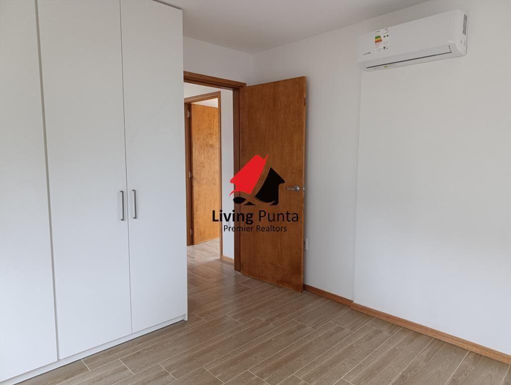 Casa a estrenar en venta - Pinares - Punta del