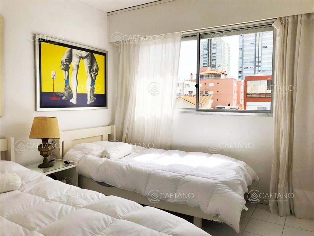 Venta apartamento 2 dormitorios, Playa Brava -
