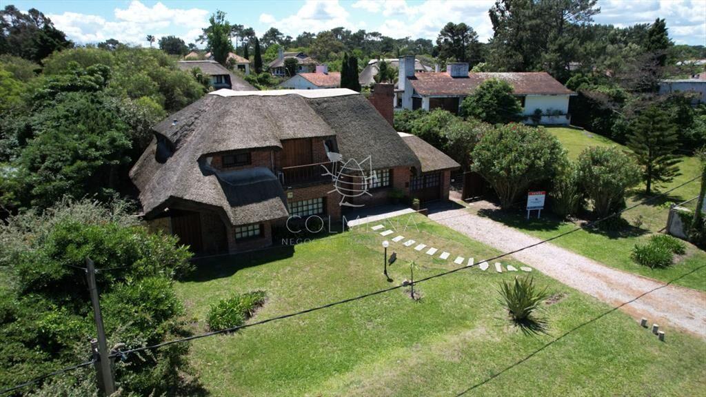 Hermosa cabaña de 4 dormitorios en venta a de