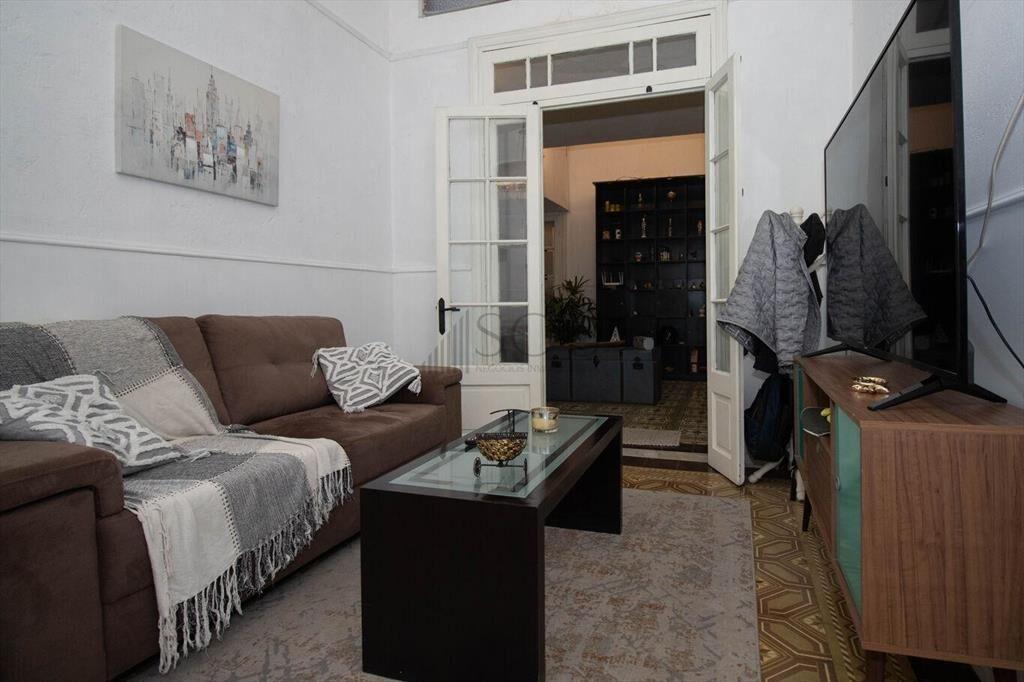 Casa en venta de 2 dormitorios más garaje en barrio La Come