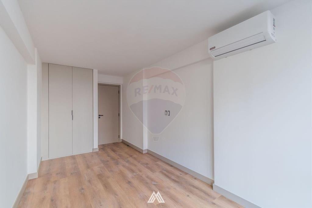 VENTA APTO POCITOS 2 DORM 2 BAÑOS COCINA SEMI INT