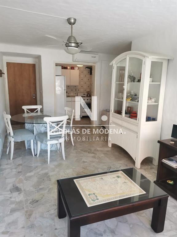 Unidad en península de 1 dormitorio en venta en