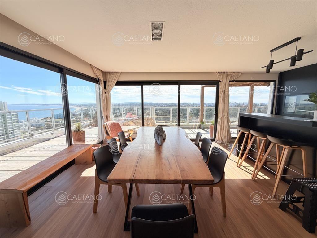 venta apartamento 4 dormitorios. Playa mansa, Punta del Est