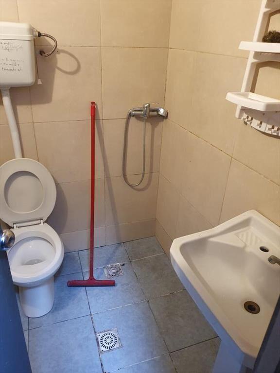 Yaguaron esq Uruguay, padrón único , 175 m2, 2 plantas !!