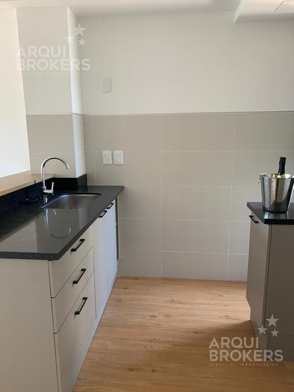 Alquiler apartamento dos dormitorios en La Blanqueada - 705