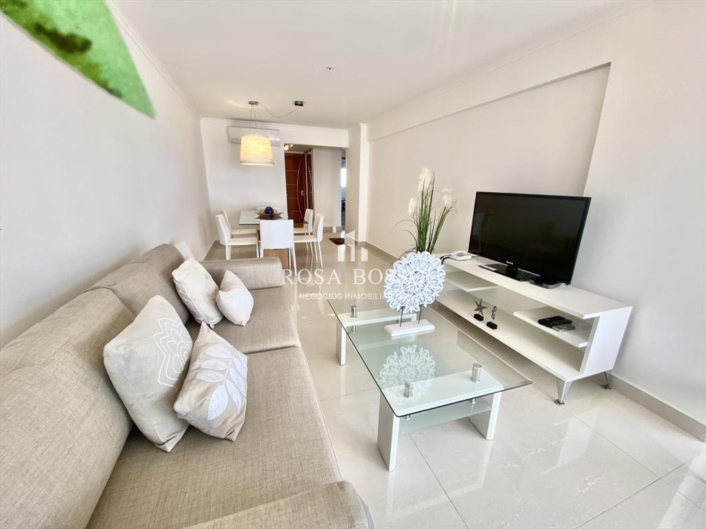 Apartamento en alquiler Playa Mansa 2 dormitorios MIAMI BOO