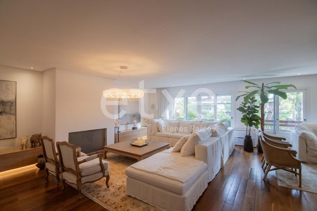 Venta Penthouse en Carrasco Reciclado...