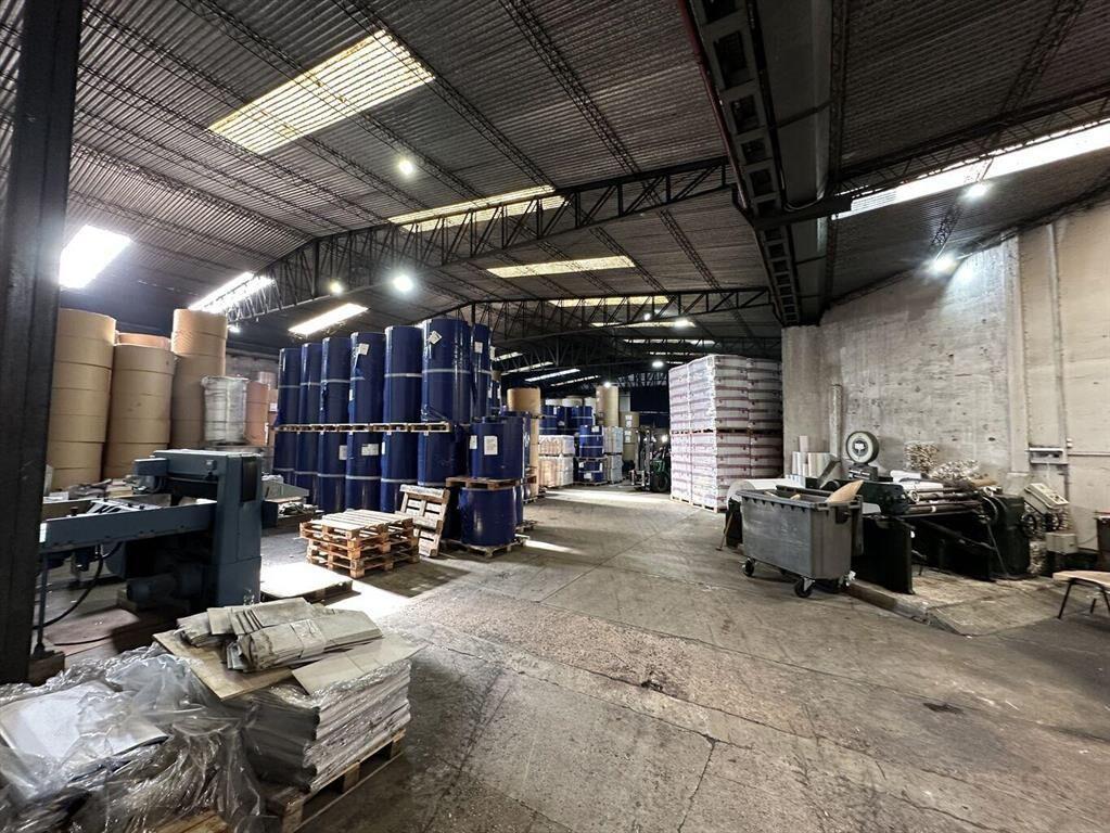 Venta Local Industrial en Aguada Gral. Farías 4.217 metros