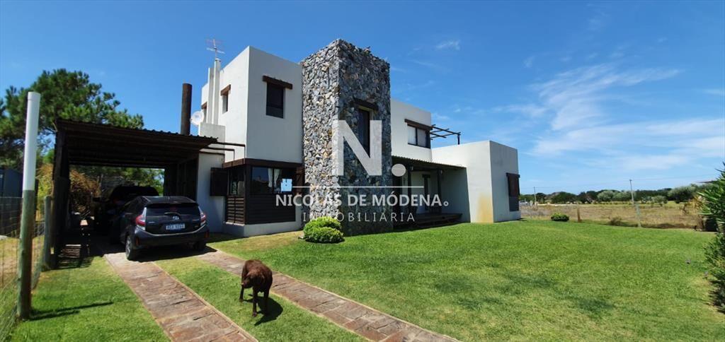 Casa en venta en jose ignacio- 4 dormitorios