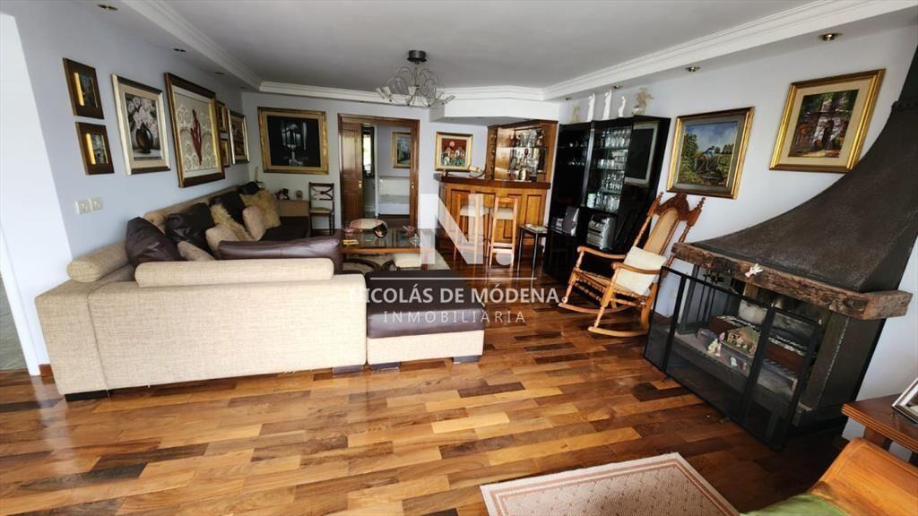 Venta hermoso apartamento Malvin, 3 dormitorios,