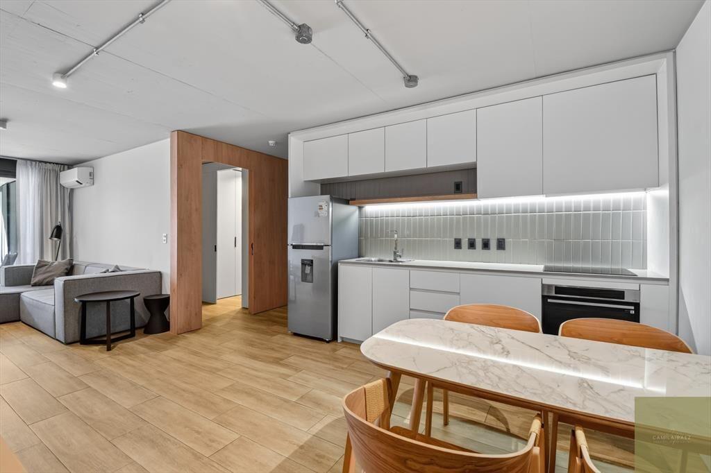Apartamento de un dormitorio, garaje, box y balcón en Pu...