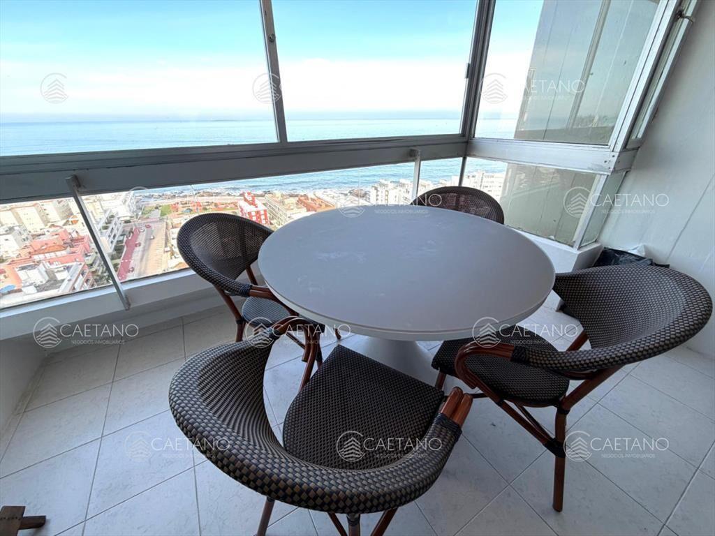Venta apartamento 3 dormitorios. Peninsula, Punta