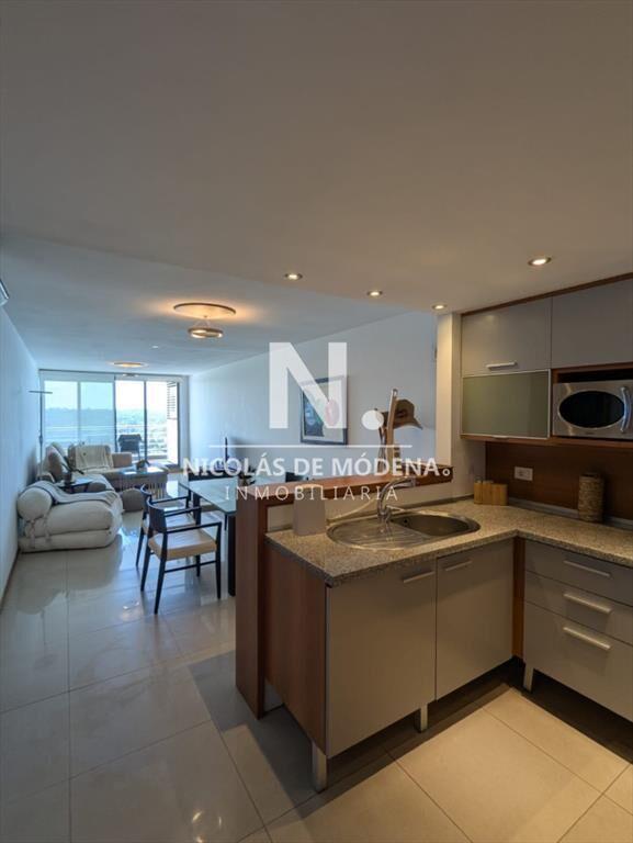 APARTAMENTO EN VENTA PROX A SHOPPING, PUNTA DEL