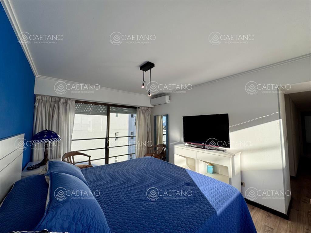 Venta apartamento 3 dormitorios, Mansa, Punta del
