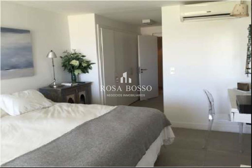 Apartamento en La Barra, 3 dormitorios *