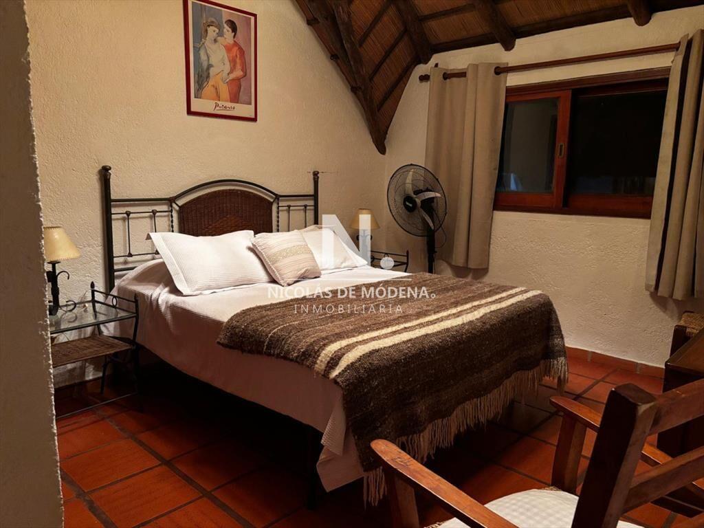 Vende casa en Pinares, Punta del Este
