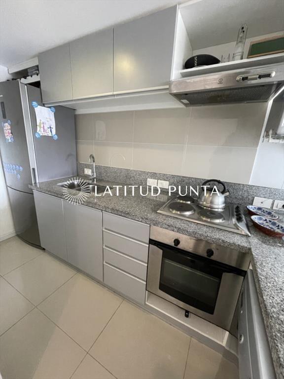 Apartamento en Roosevelt, 1 dormitorio y medio
