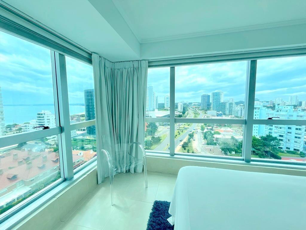 Apartamento de 2 dormitorios en alquiler de verano