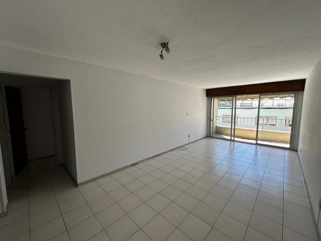 Venta de Apartamento de 3 dormitorios y dos baños en Parque