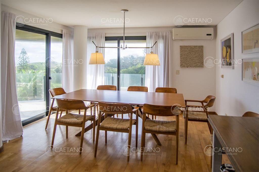 Apartamento de 3 dormitorios ensuite en primera