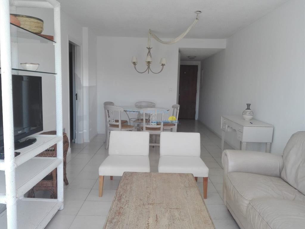 Apartamento en Venta de 2 dormitorios y medio en