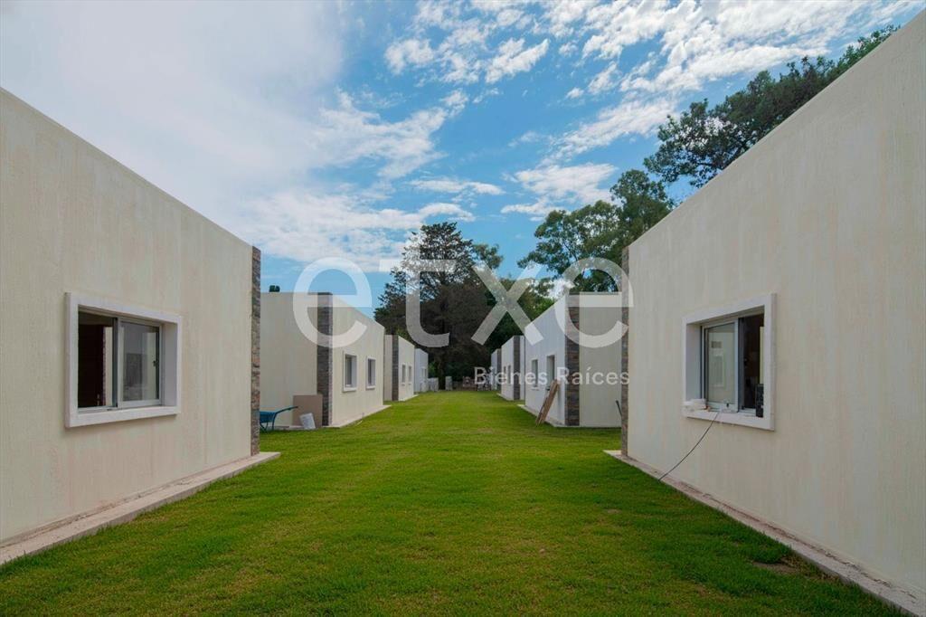 Venta de Casa en Solymar Gardens!...