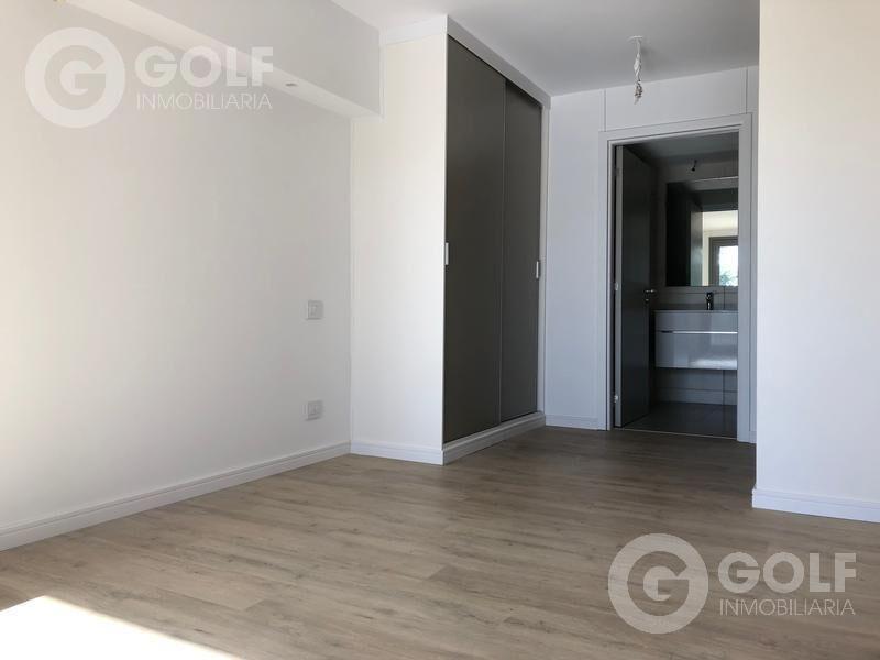 Venta Apartamento Alquilado 3 dormitorios, 2 garajes, Golf,