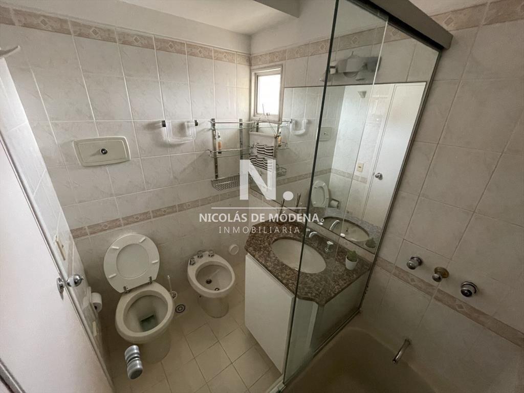 En venta 3 dormitorios con vista a la isla y los dedos. Pun
