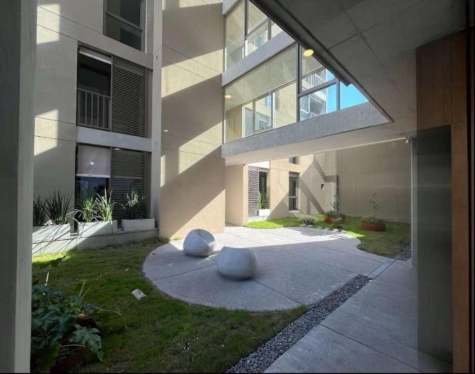 Venta Apartamento Parque Batlle Monoambiente con terraza al