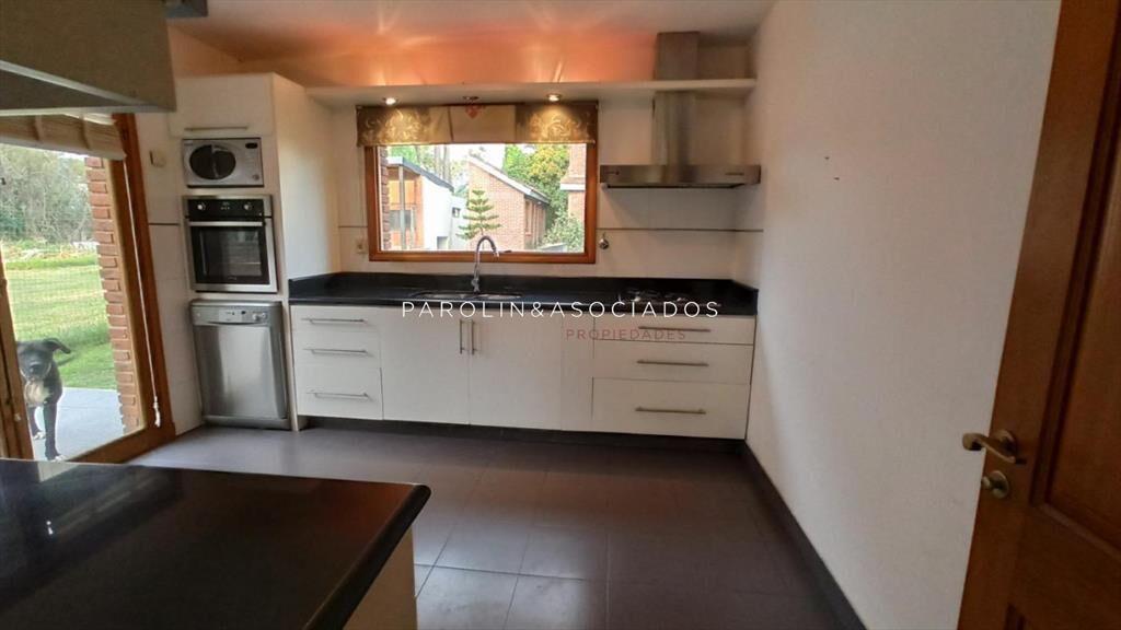 MUY LINDA CASA EN LUGANO