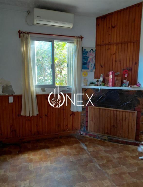 Venta de Casa Esquina con Galpón y Local en a 5