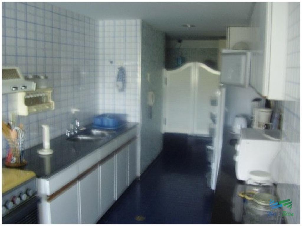 Apartamento en Brava, 3 dormitorios *
