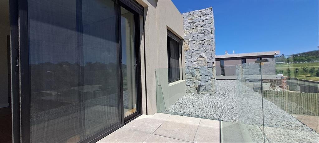 VENTA CASA ESTRENAR BARRIO PARQUE II 4 DORMITORIOS EN SUITE