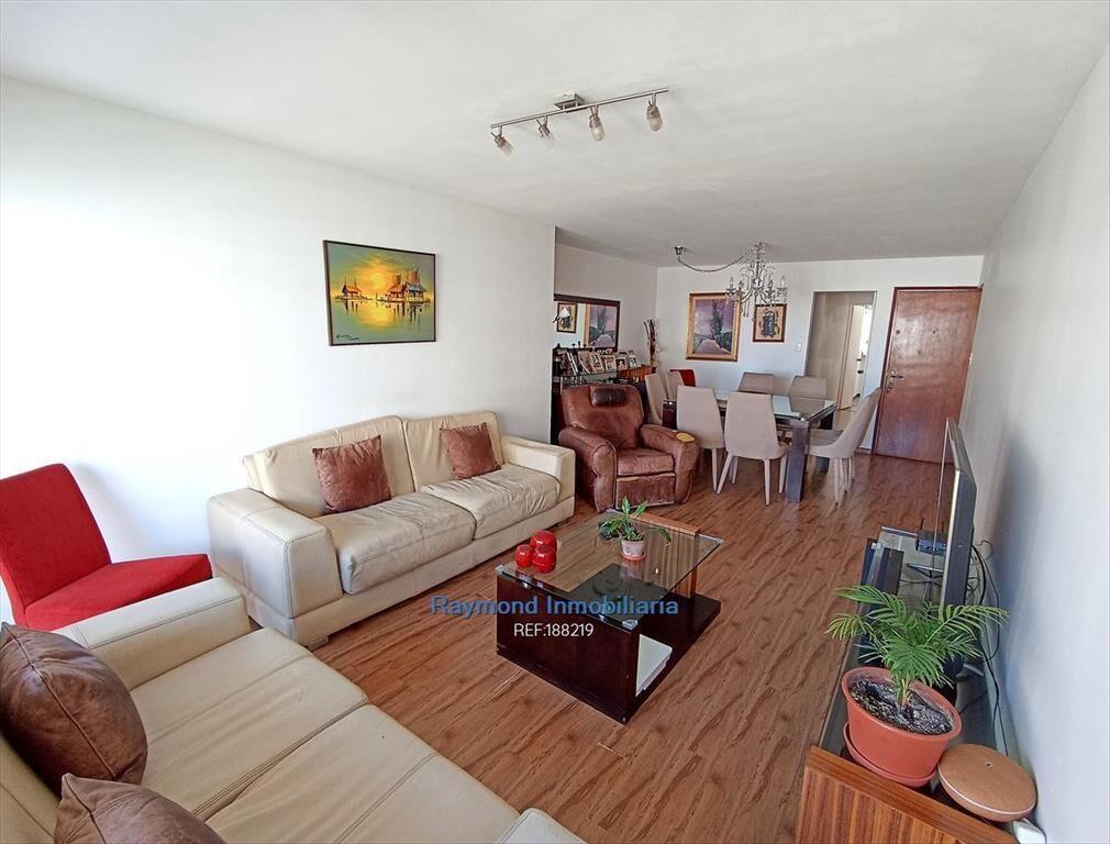 Apartamento venta Villa Biarritz 3 dorm y servicio garaje