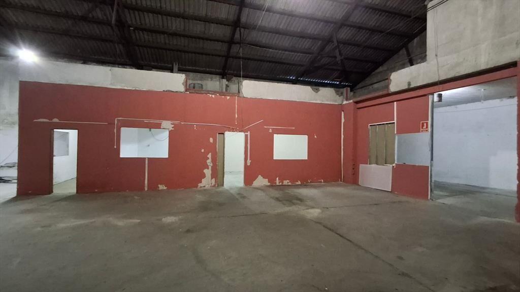 Garibaldi y Martin C. Martínez | Galpón 1.423 m2