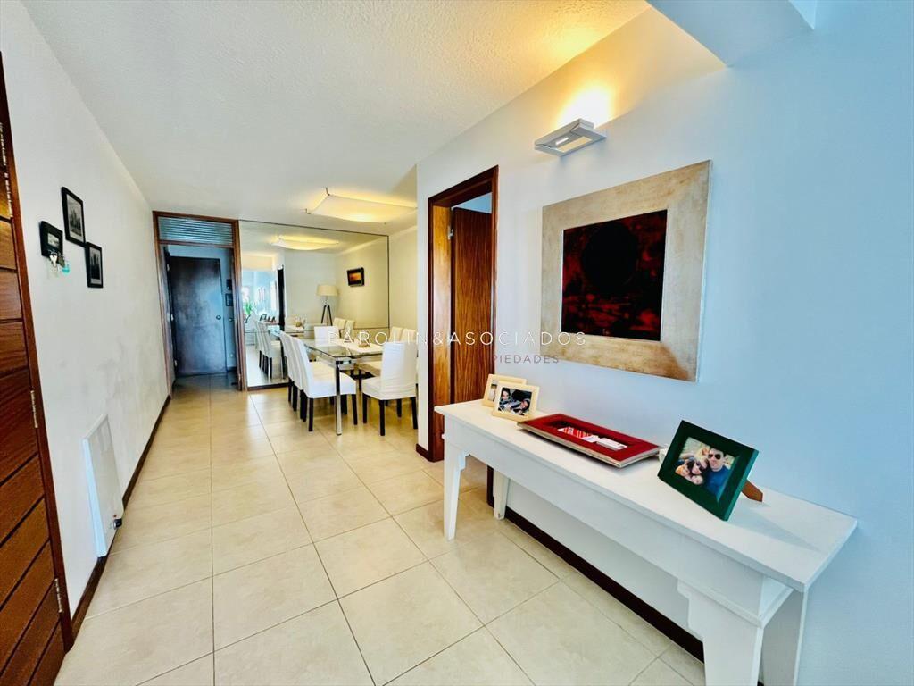 Departamento en Venta de 3 Dormitorios Playa del