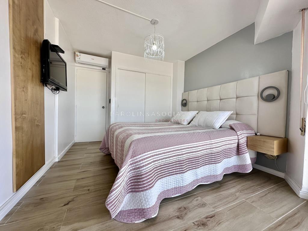 Apartamento en Brava, 2 dormitorios *
