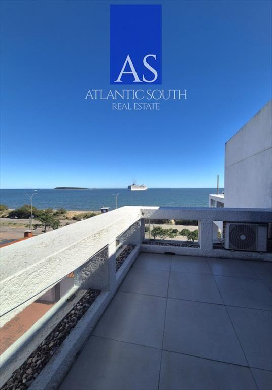 Oportunidad de 2 dormitorios con vista al mar y