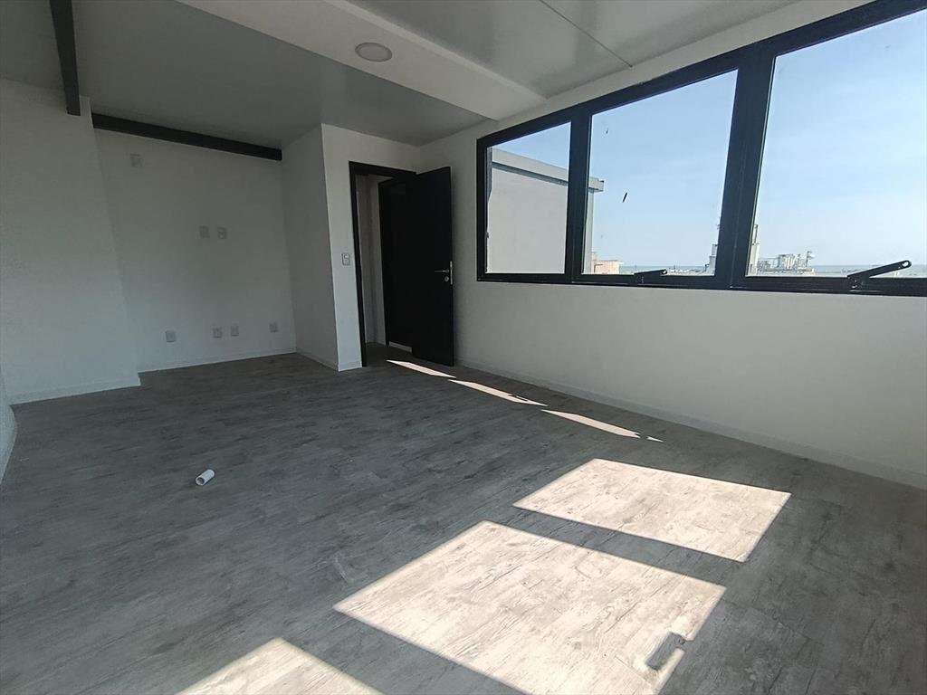 Estrena, frente Plaza Matriz, gran vista, 72 m2, 1 dormitor