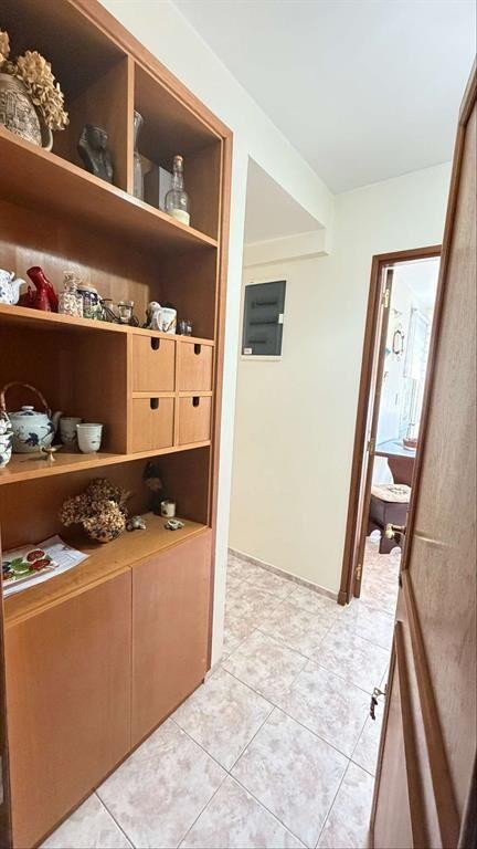 Alquiler anual de Apto Equipado - 1 dormitorio - Frente a l