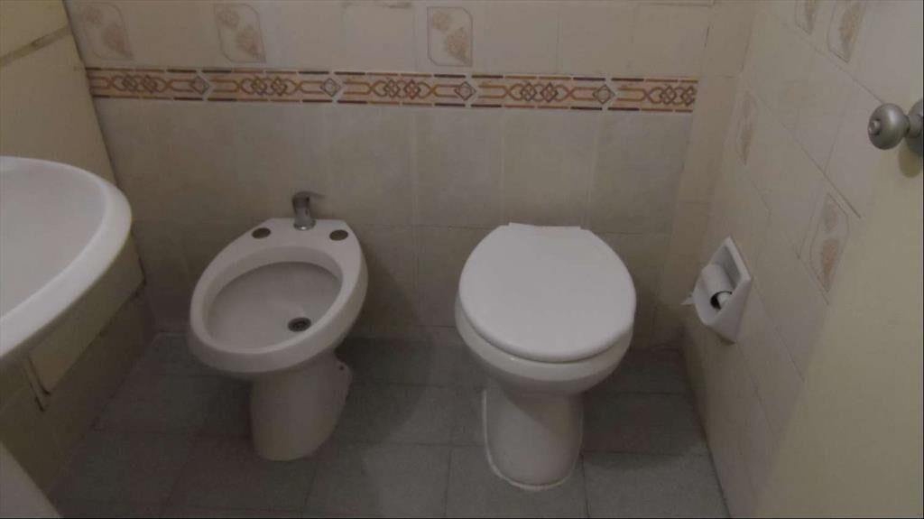Alquiler Apartamento Cordón 2 Dormitorios 2 Baños muy lumin