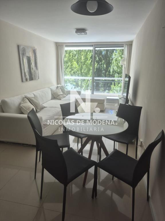 Apartamento en Venta de 2 dormitorios en Punta