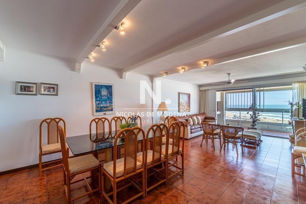 Apartamento 3 dormitorios en a pasos del mar del