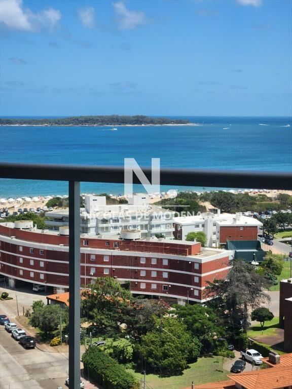 Vende apartamento en Miami Boulevard II, Piso muy
