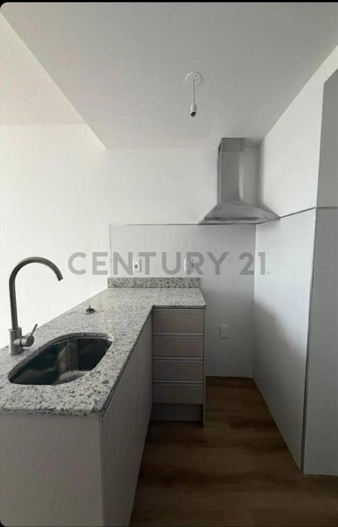 ALQUIER APTO 1 DOR CON GARAGE,CENTRO A ESTRENAR AL FRENTE...