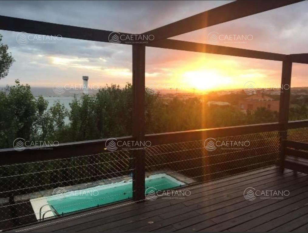 Casa en venta en El Chorro, Manantiales !