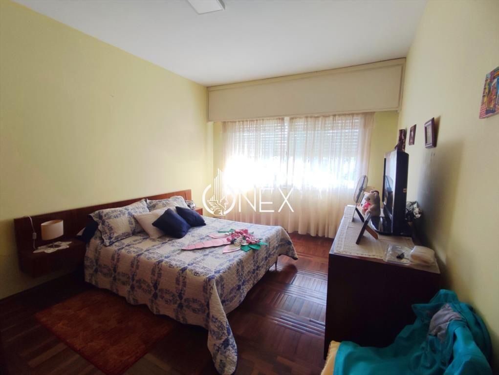 Casa en Venta (4 dorm.) + apto (3 dorm.) en Solymar a mts d