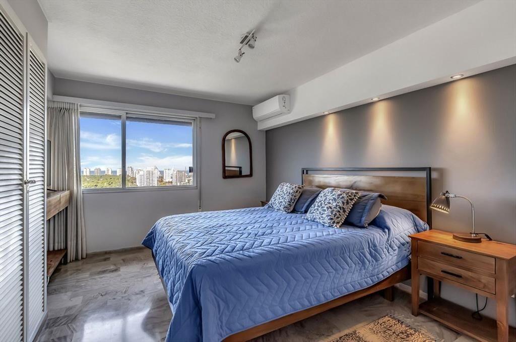 VENTA APARTAMENTO 4 DORMITORIOS PUNTA DEL ESTE