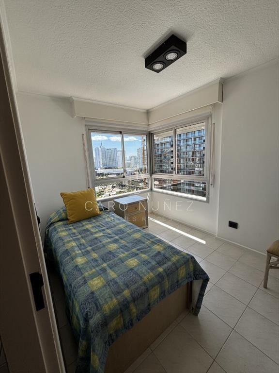 Venta apto 2 dormitios y medio Chiverta
