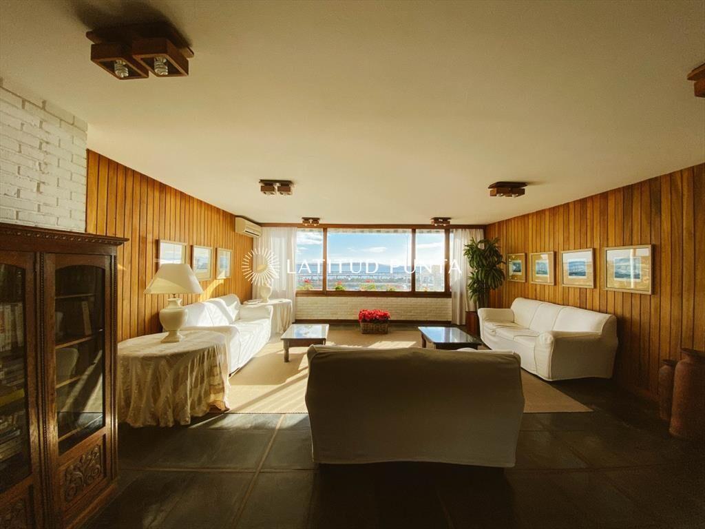 Mansa, apartamento en primera línea, 1